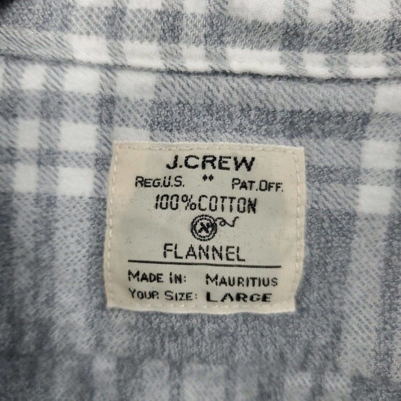 J Crew 100% Cotton Flannel Plaid Gray Button Down Shirt Large - Picture 7 of 12